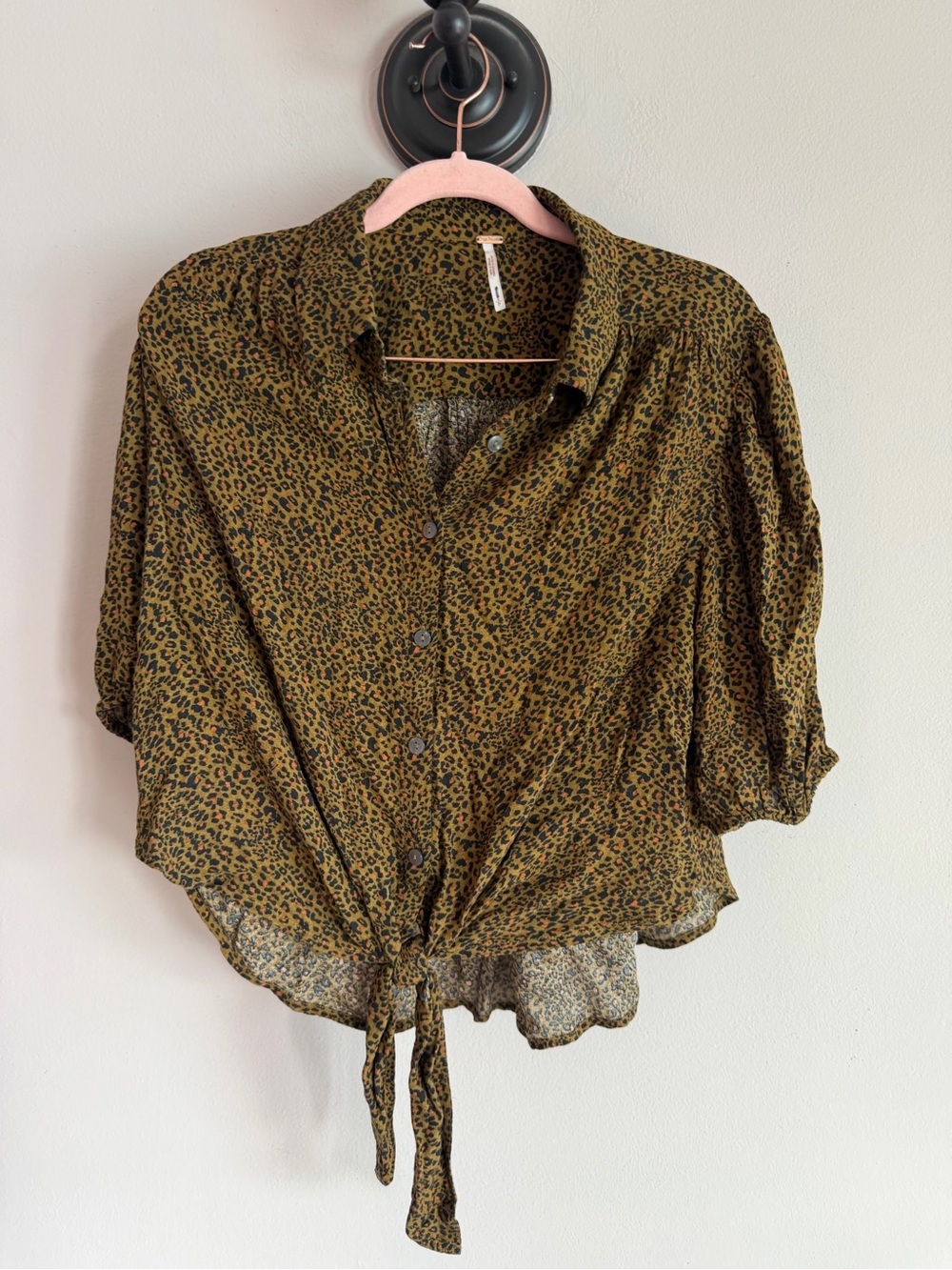 Free People Celia Leopard Print Tie Front Button Down Blouse Top Olive Size S